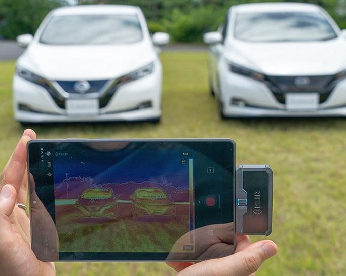 Nissan тестирует краску снижающую нагрев автомобиля
